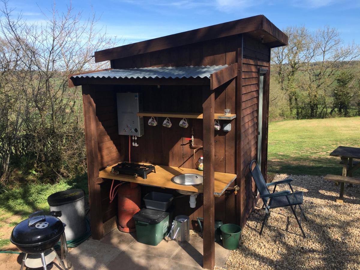 The Shepherds Hut At The Shippen, Tiphayes Honiton Εξωτερικό φωτογραφία